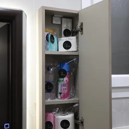 아파트 La Luxury Thetis